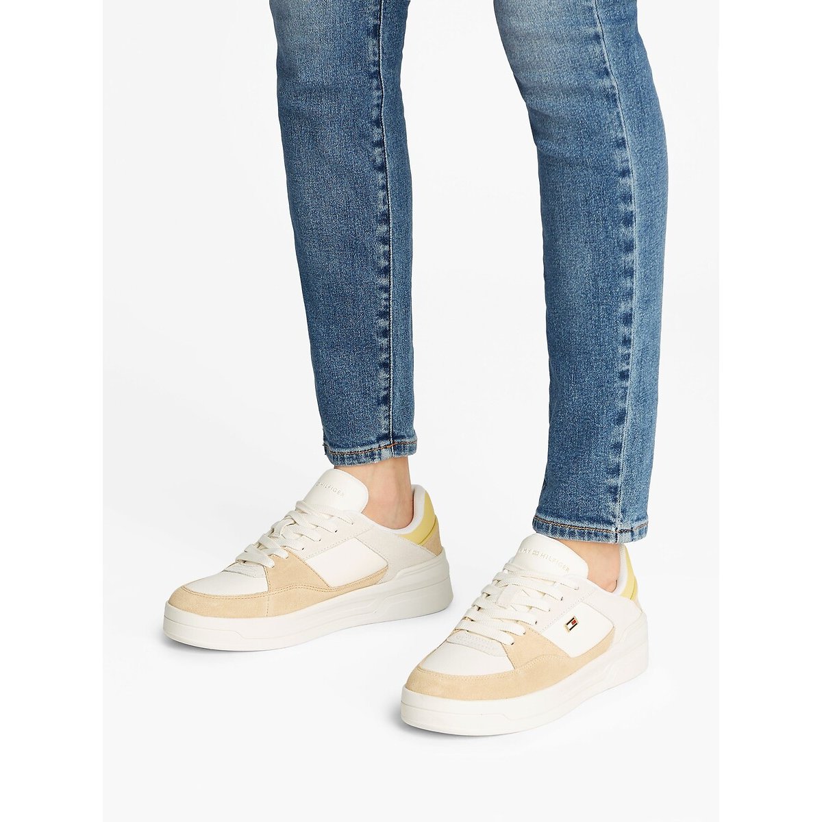Sapatilhas em pele branco, TOMMY HILFIGER