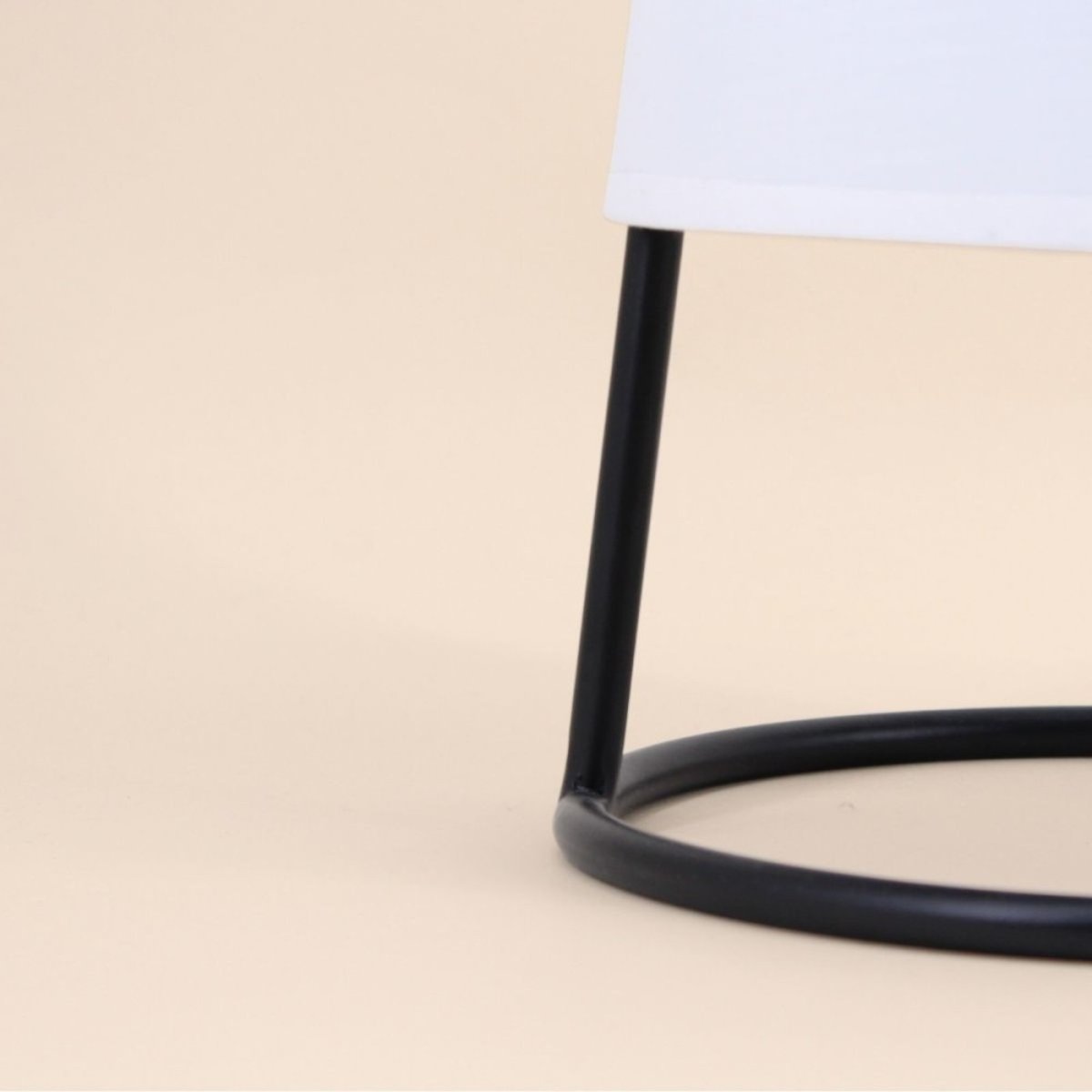 Lampe à poser moderne en métal noir 35cm noir, ORNAMI