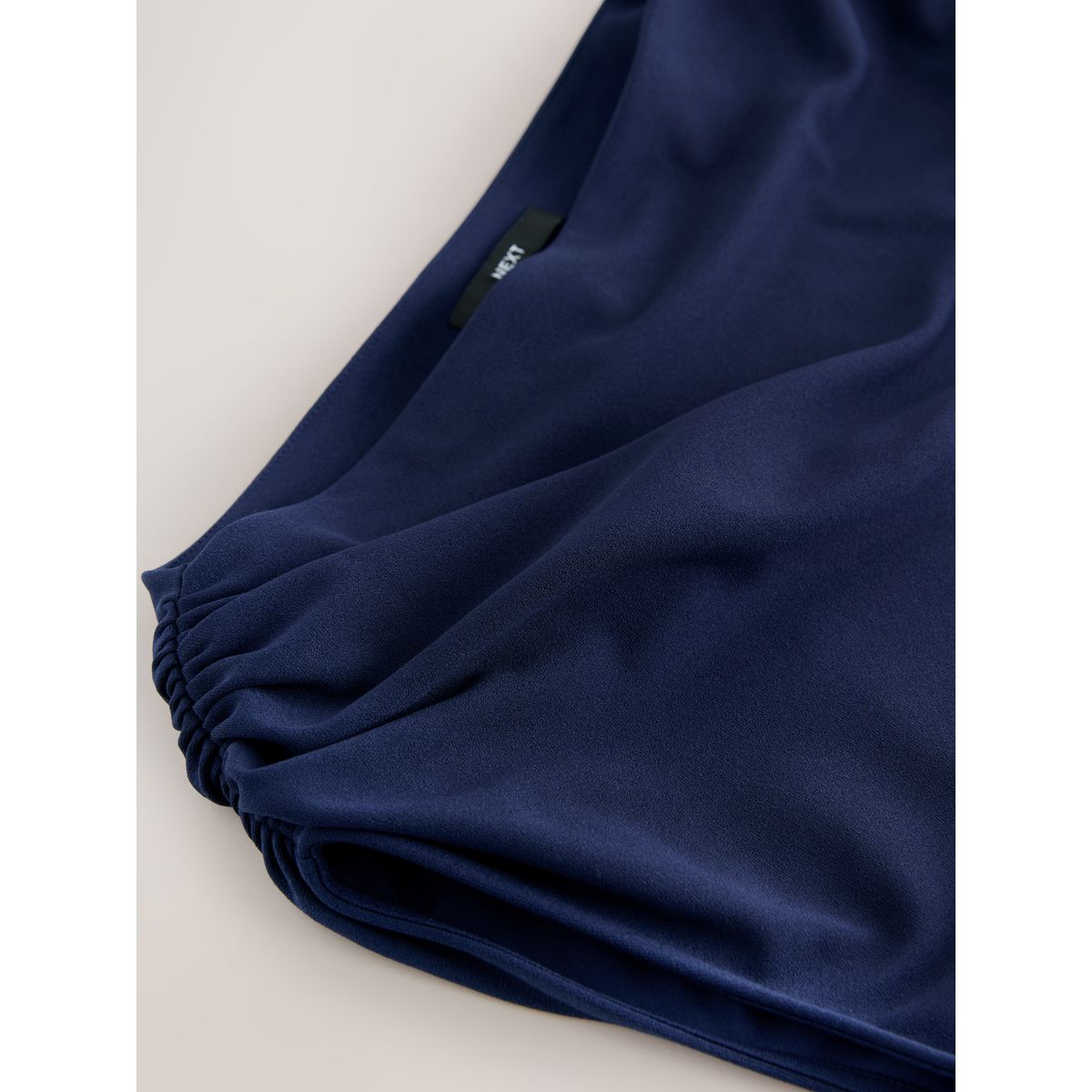 Robe de cérémonie mi-longue drapée bleu marine, NEXT