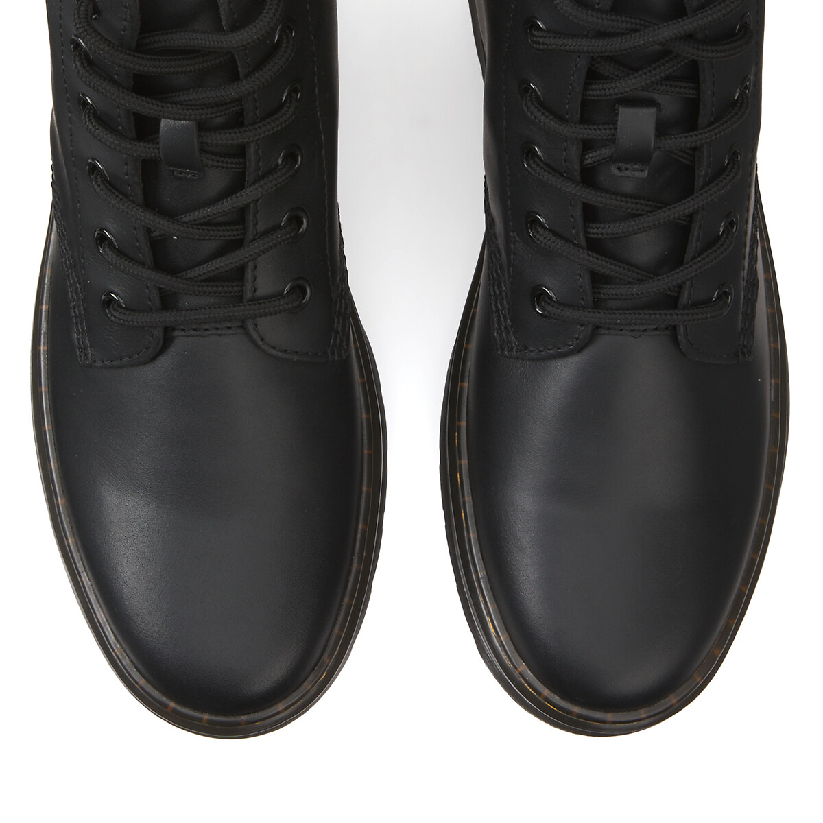 Lusso Thurston Chukka Ankle Boots in Leather black, DR. MARTENS