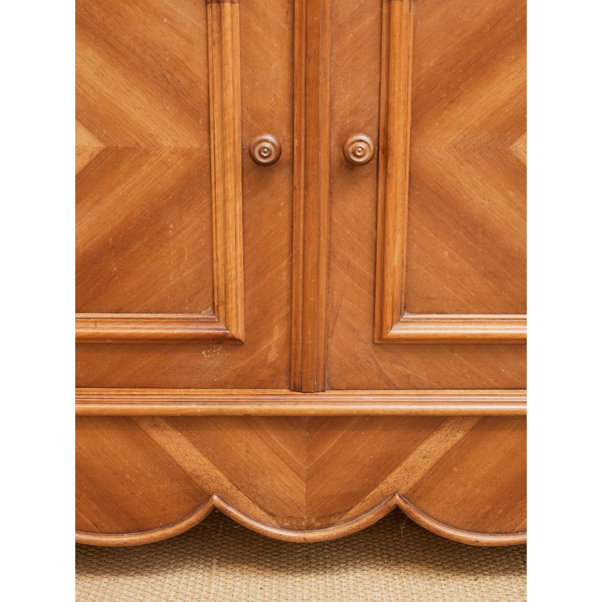Buffet en bois clair Gilbert N°1744 - Bon état bois clair, DEBONGOUT