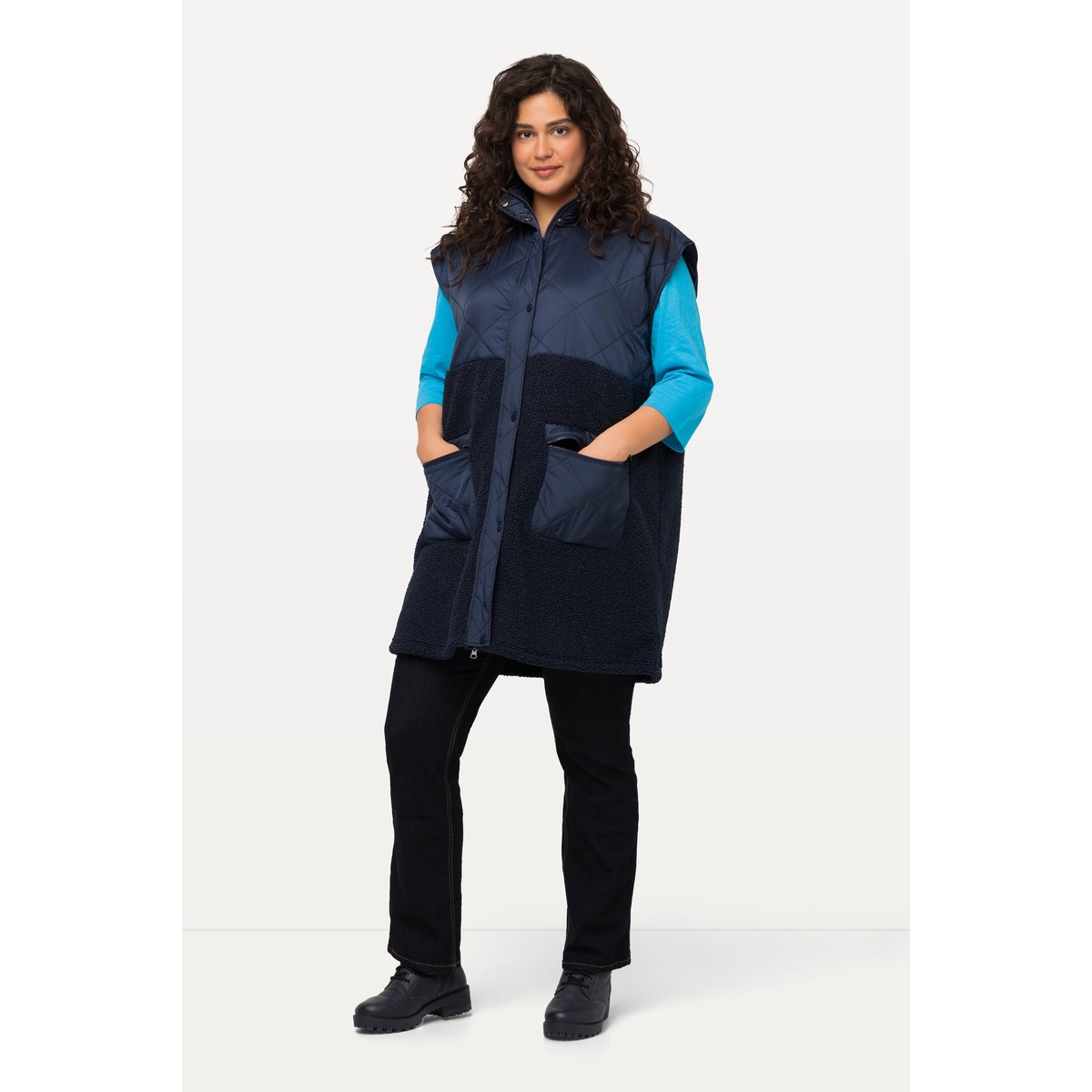 Veste en polaire bouclée à col montant et bleu nuit, ULLA POPKEN