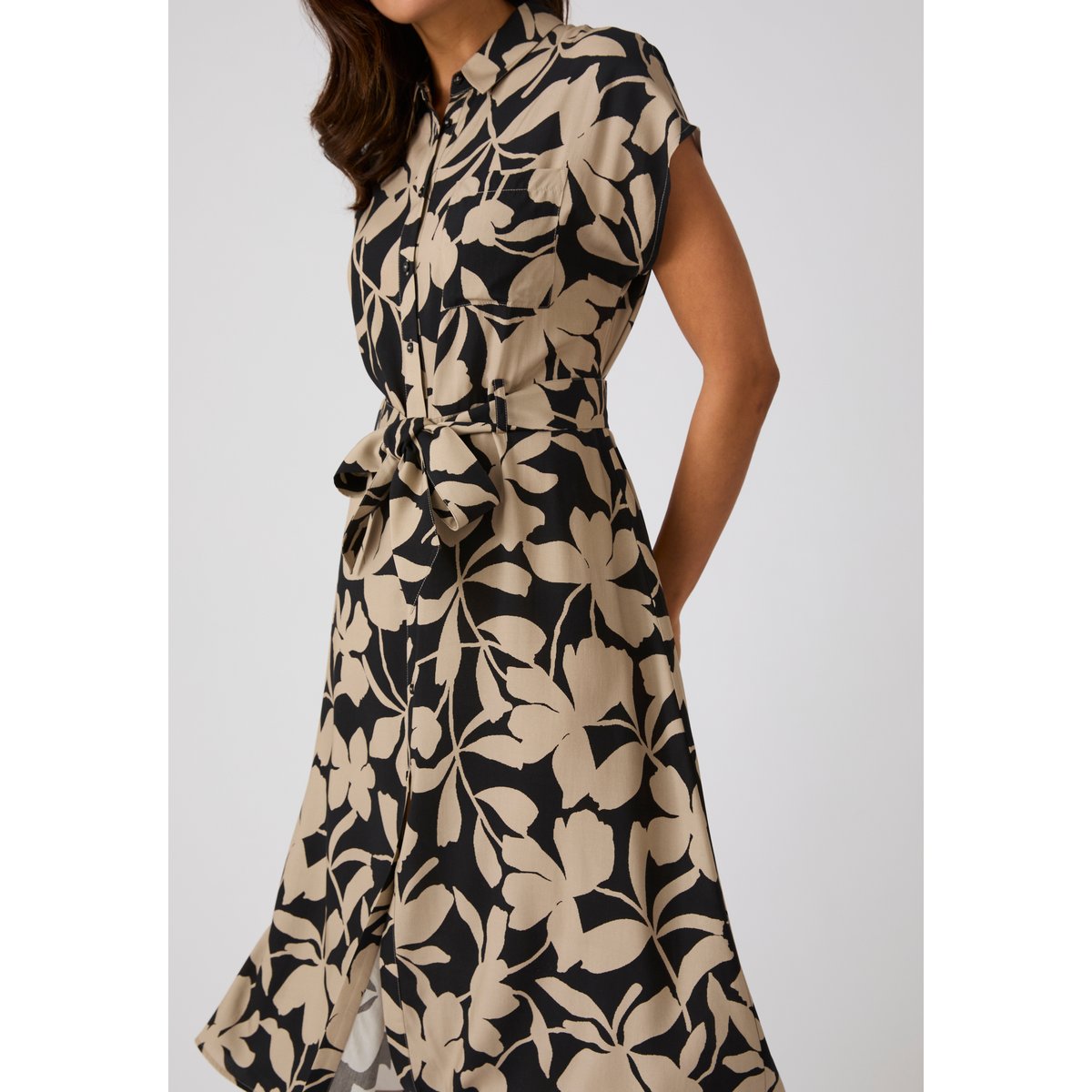 Robe-chemise pure viscose marron noir fleuri, DAMART