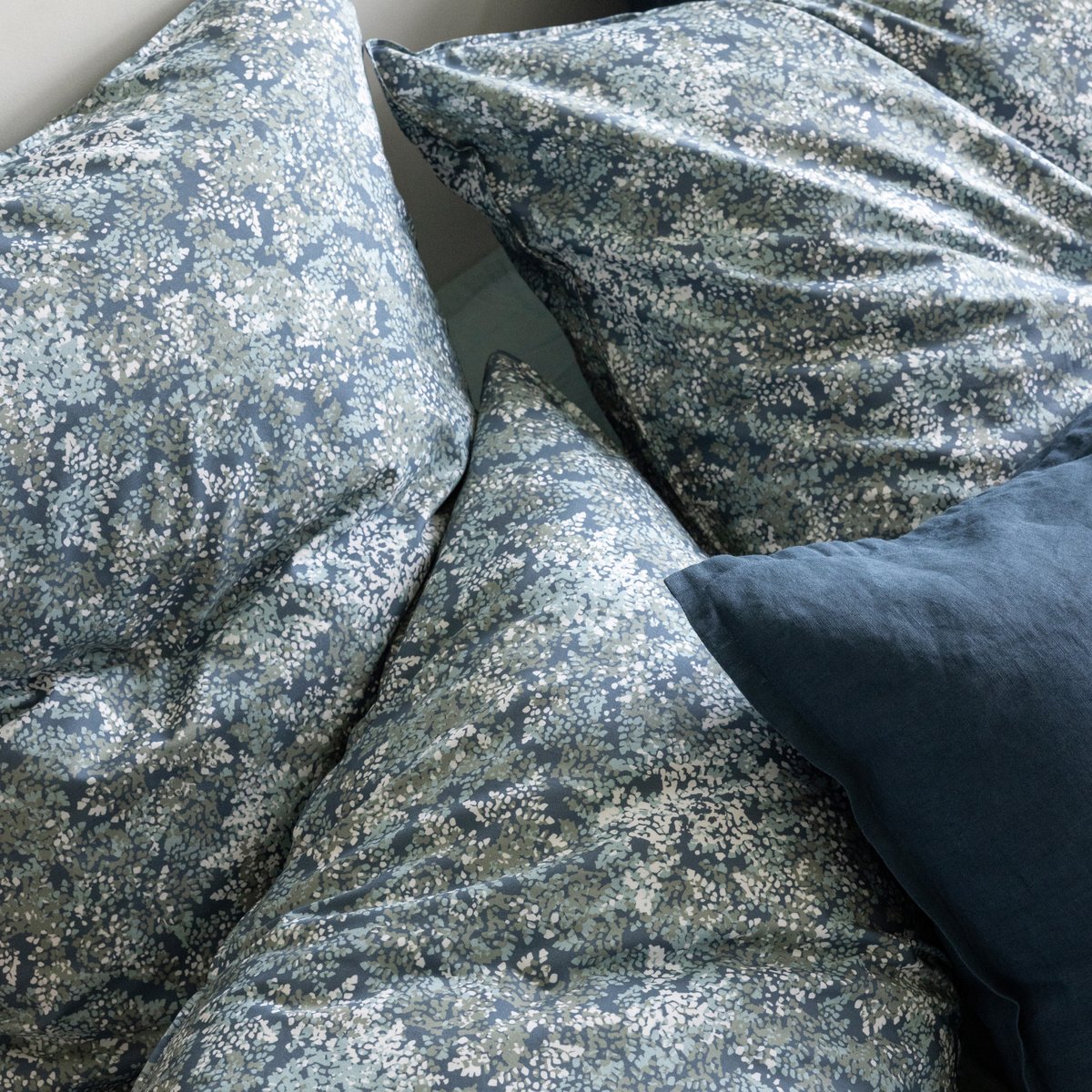 Housse de couette en percale de coton, BRUME bleu nuit/céladon, BLANC CERISE