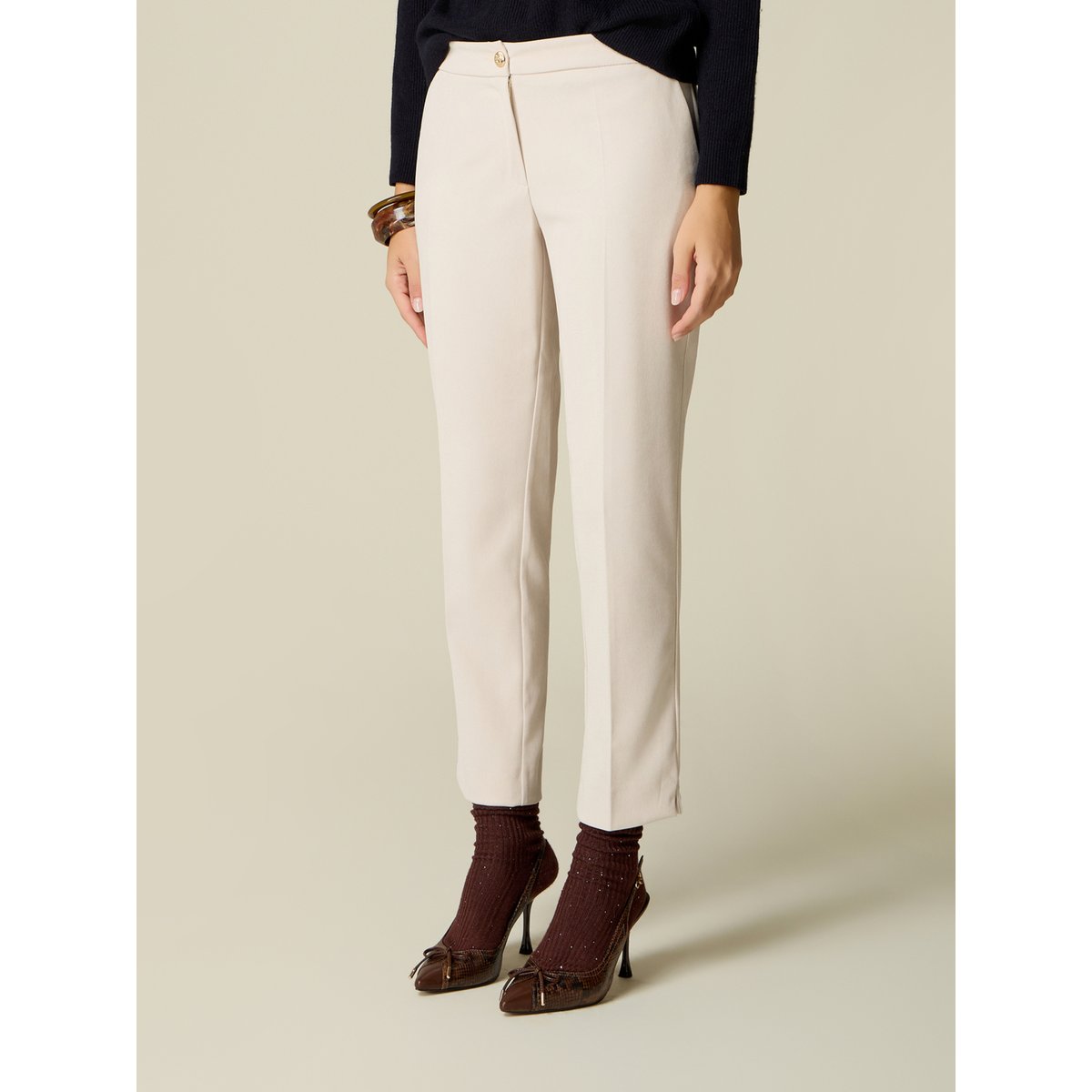 Pantalon cigarette beige, OLTRE