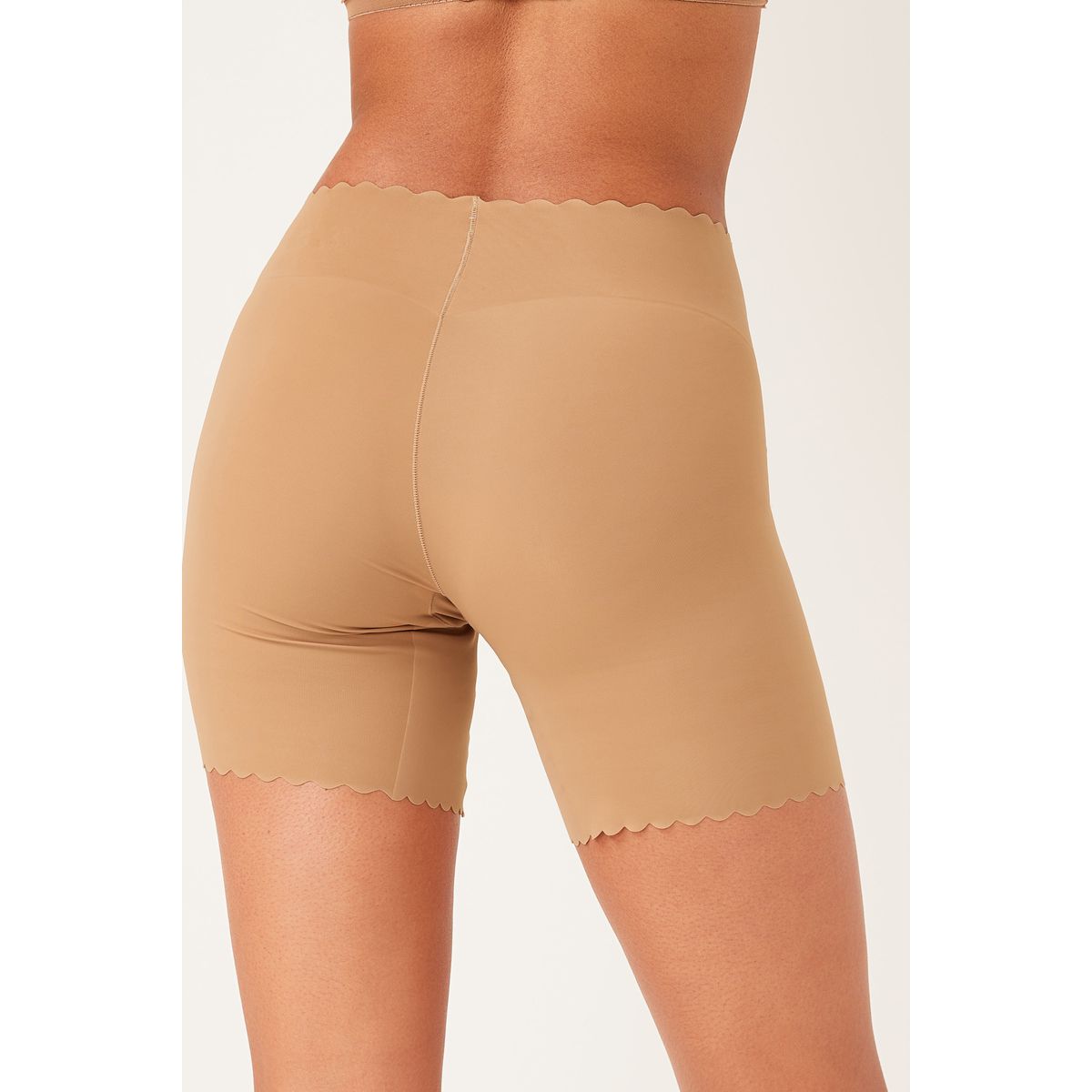 Culotte festonnée gainante effet ventre plat chair, NEXT