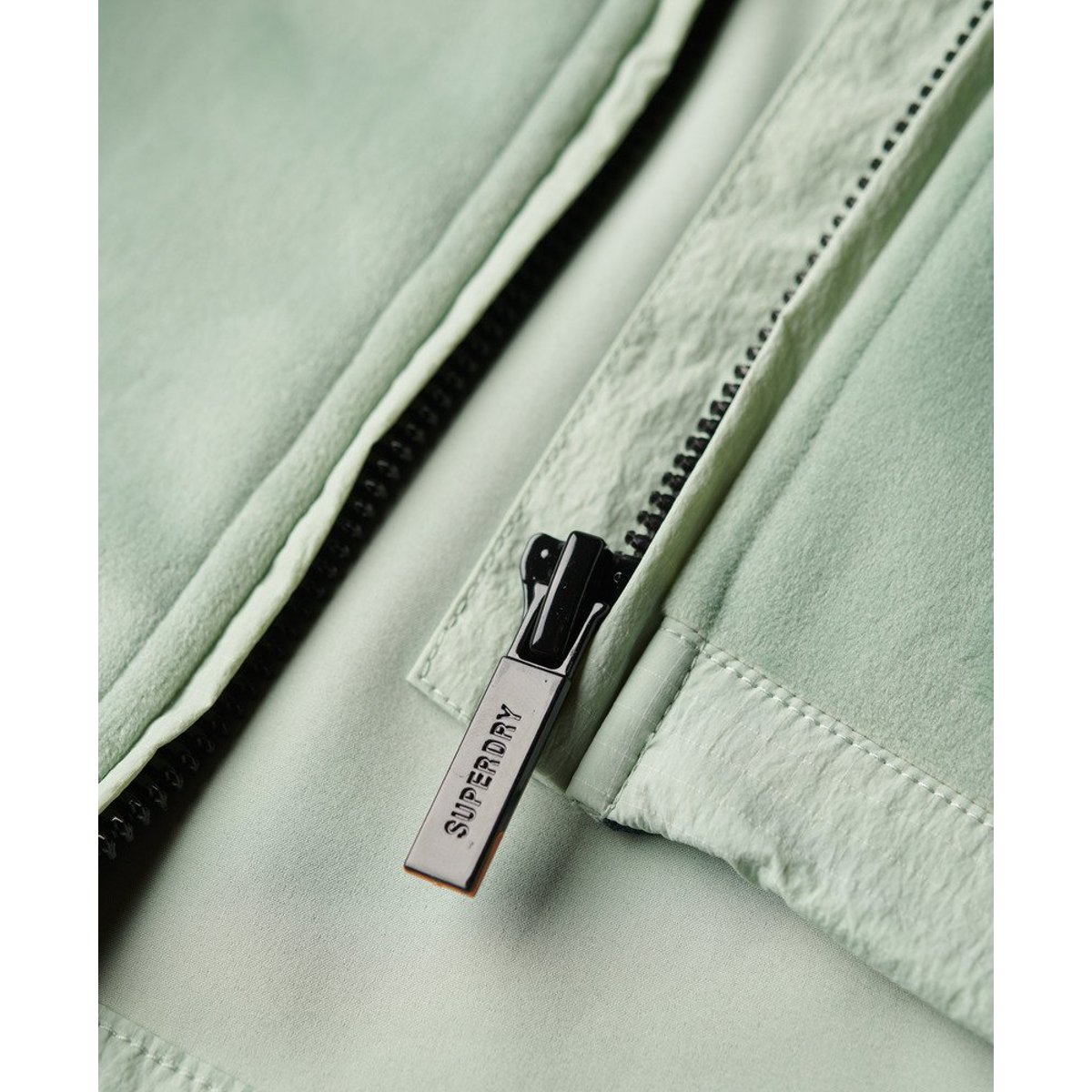 Veste Hybrid Trekker vert d'eau, SUPERDRY