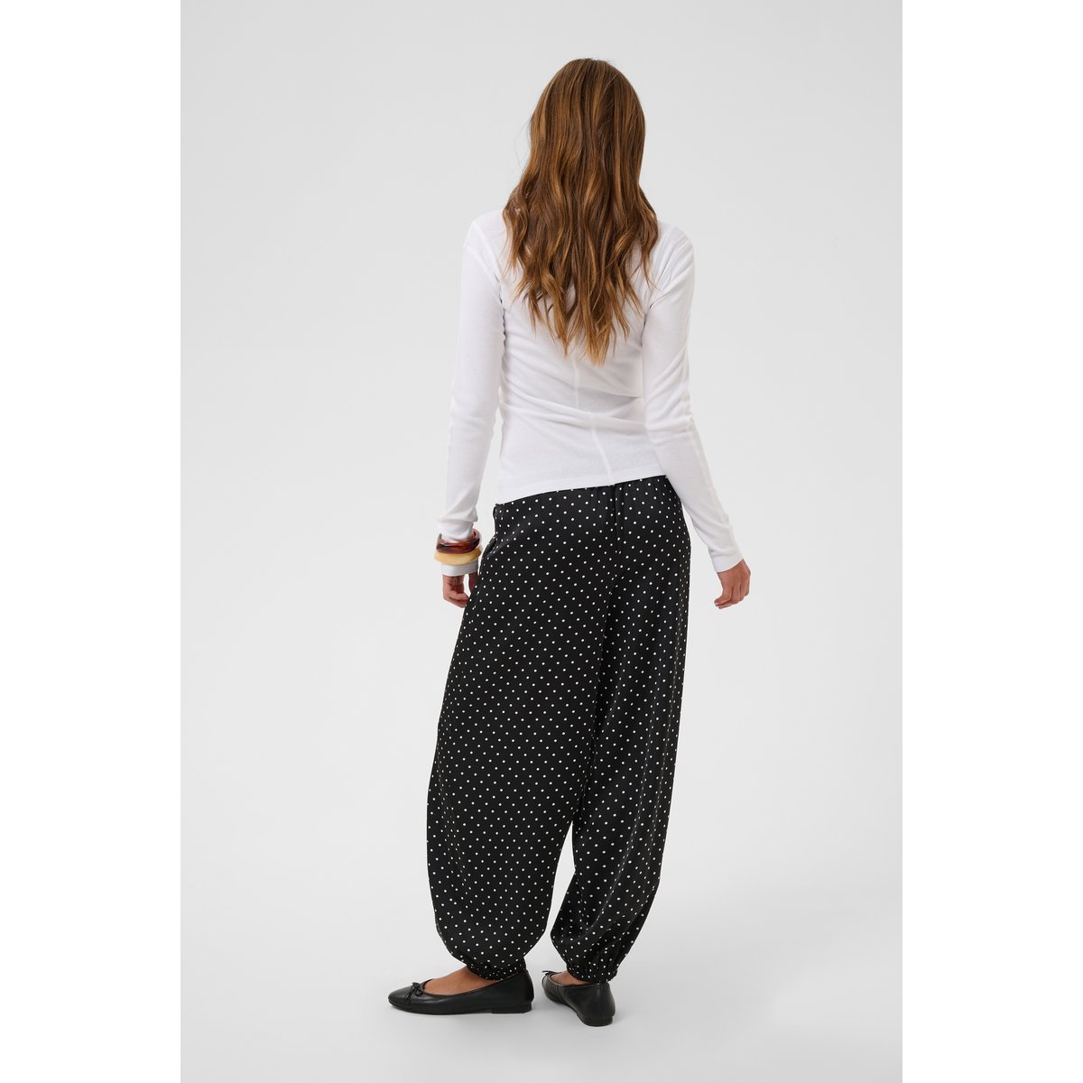 Pantalon casual noir black w. white dot, KAFFE