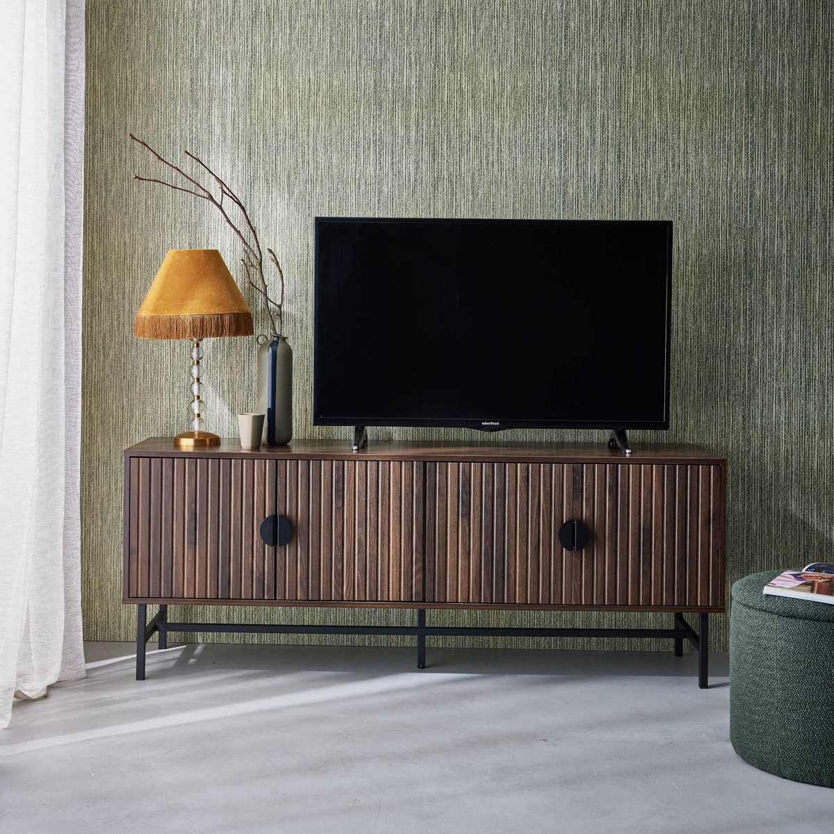 Meuble TV décor bois rainuré 4 portes 157,5cm BAZALT bois foncé, SWEEEK