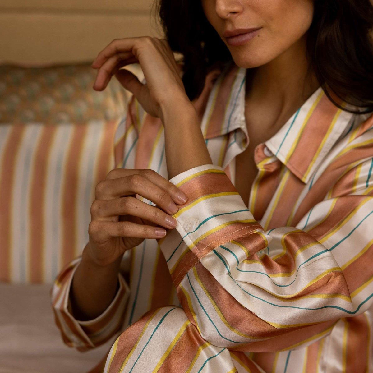 Chemise Oversize 100% pure soie de mûrier lignes divines, EMILY'S PILLOW