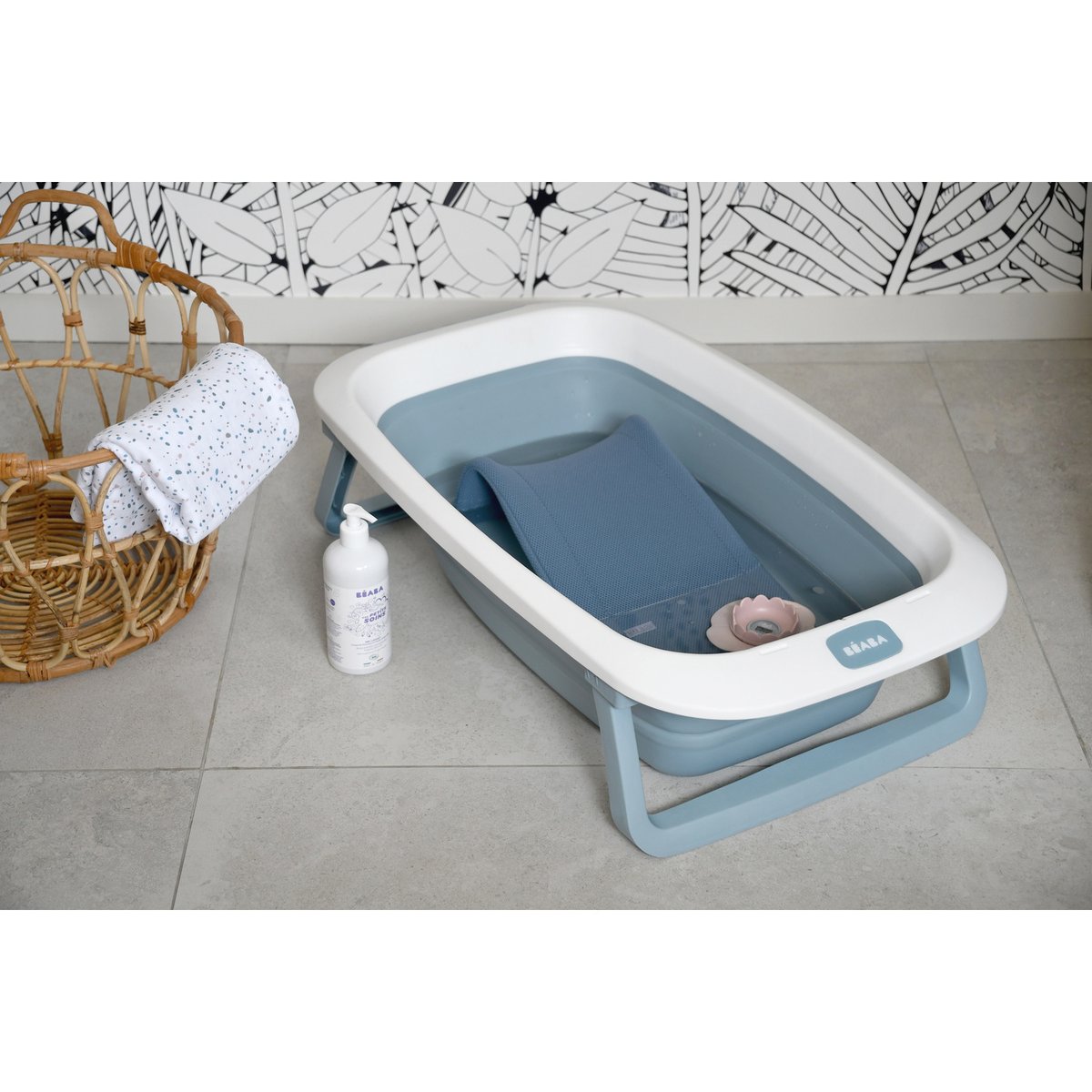 Baignoire pour bébé pliable et compacte EAZY POP bleu baltique, BEABA