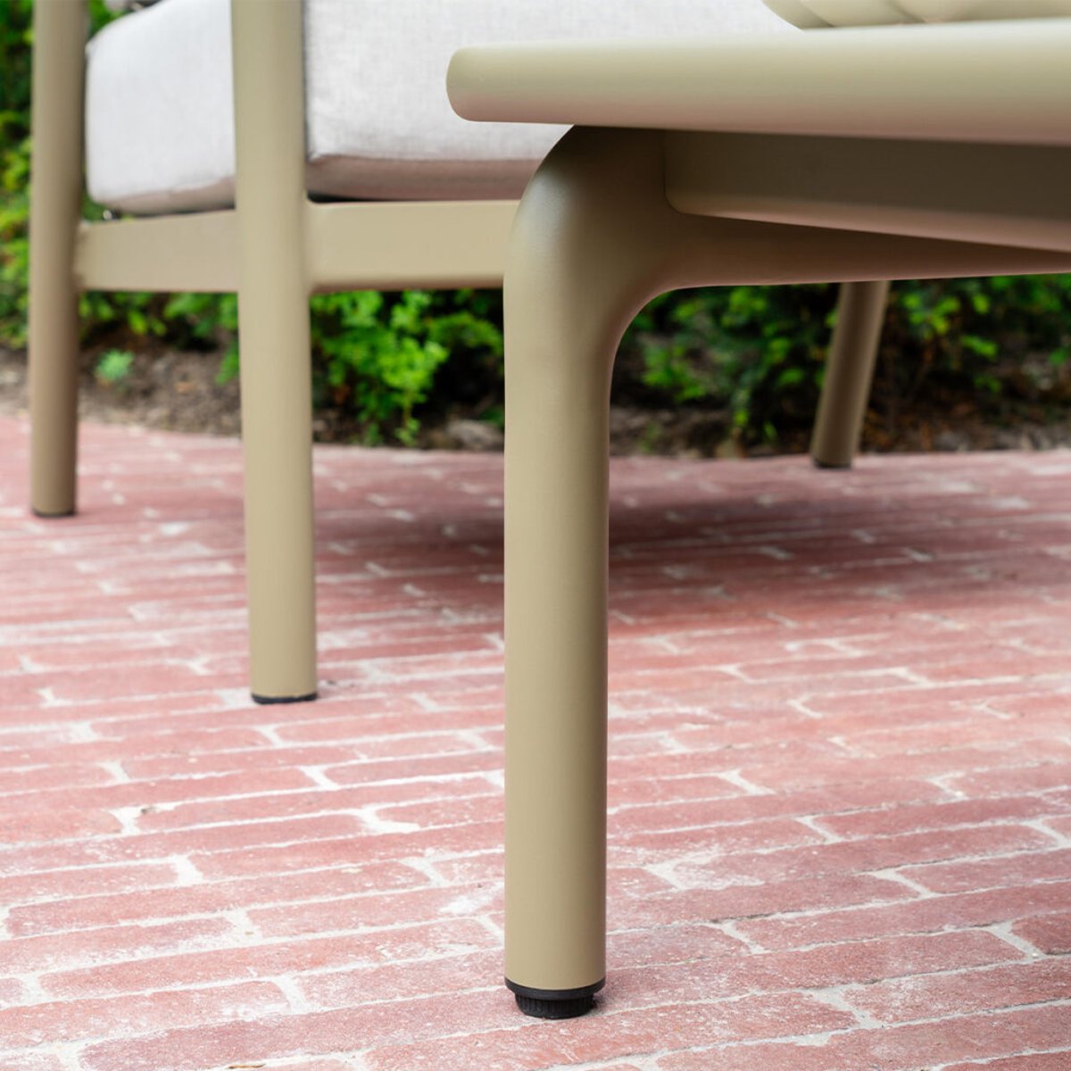 Salon de jardin bas 5p en aluminium Kaki clair LINDOS kaki clair, WILSA GARDEN