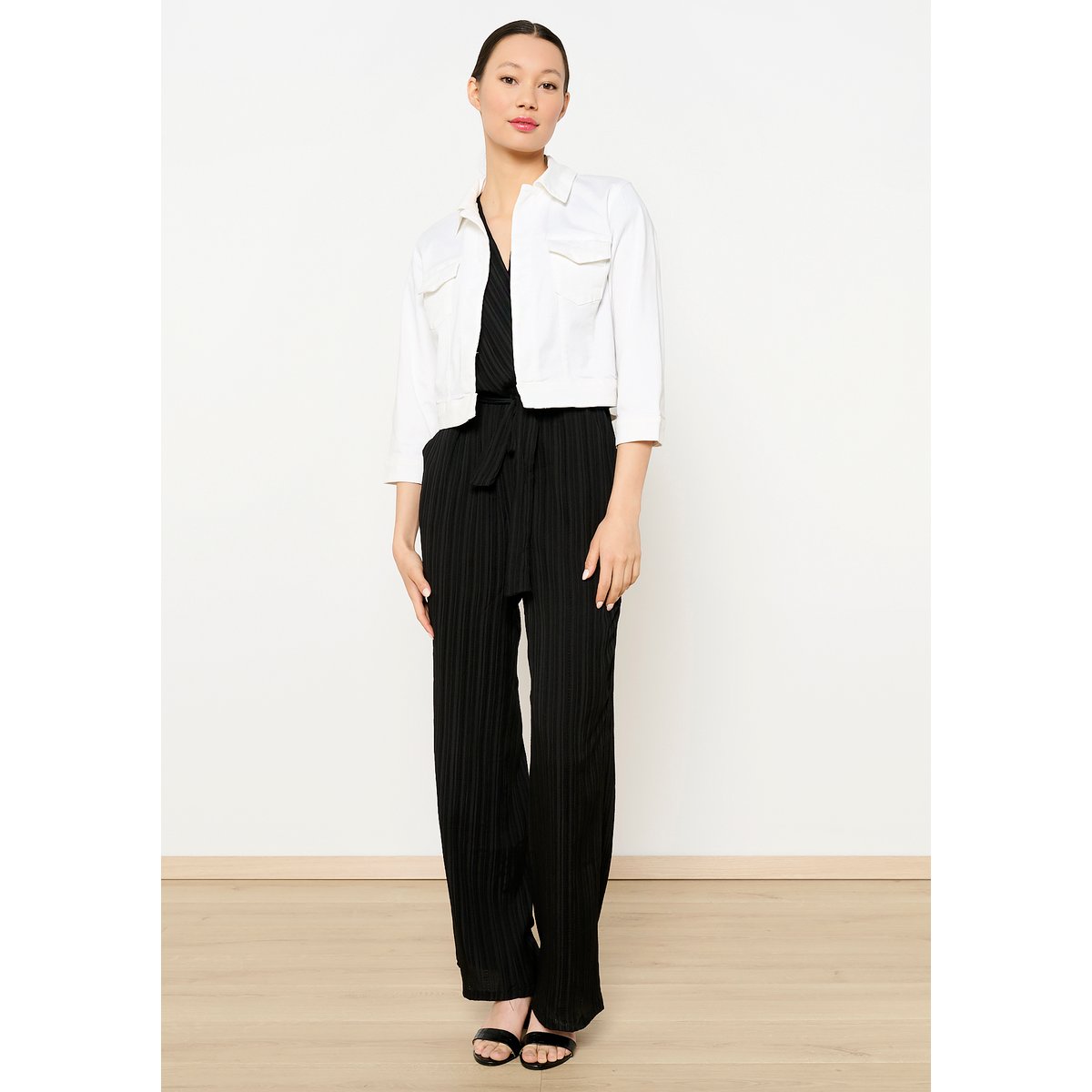 Veste courte en sergé blanc, LOLALIZA