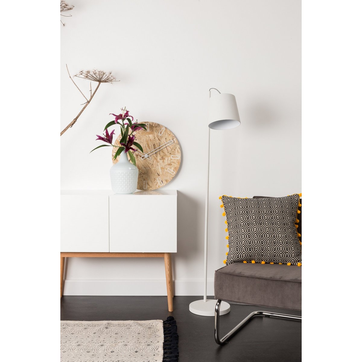 Lampadaire design Buckle Head - deco blanc, D'ARPEJE
