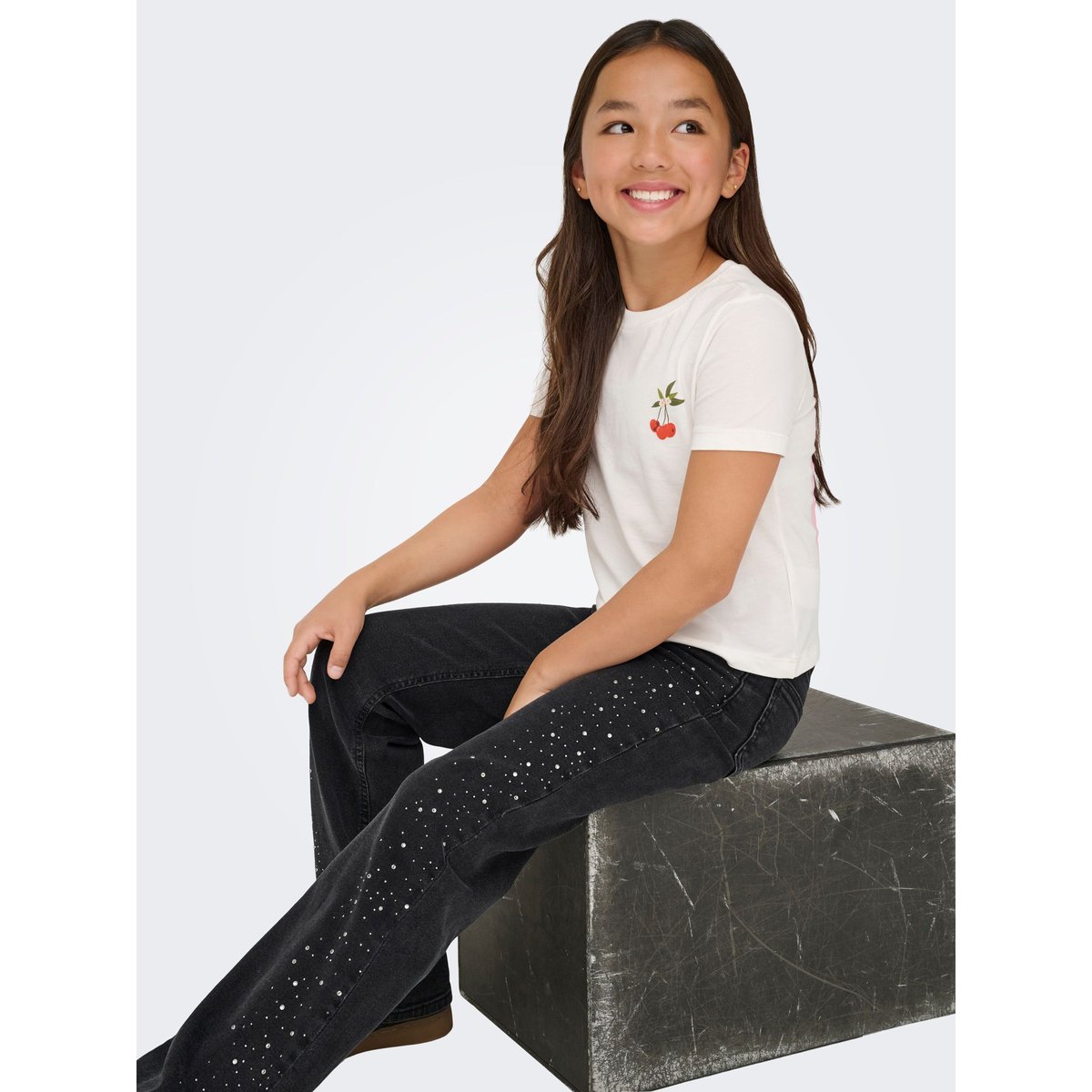 Jean À Jambe Large washed black, KIDS ONLY