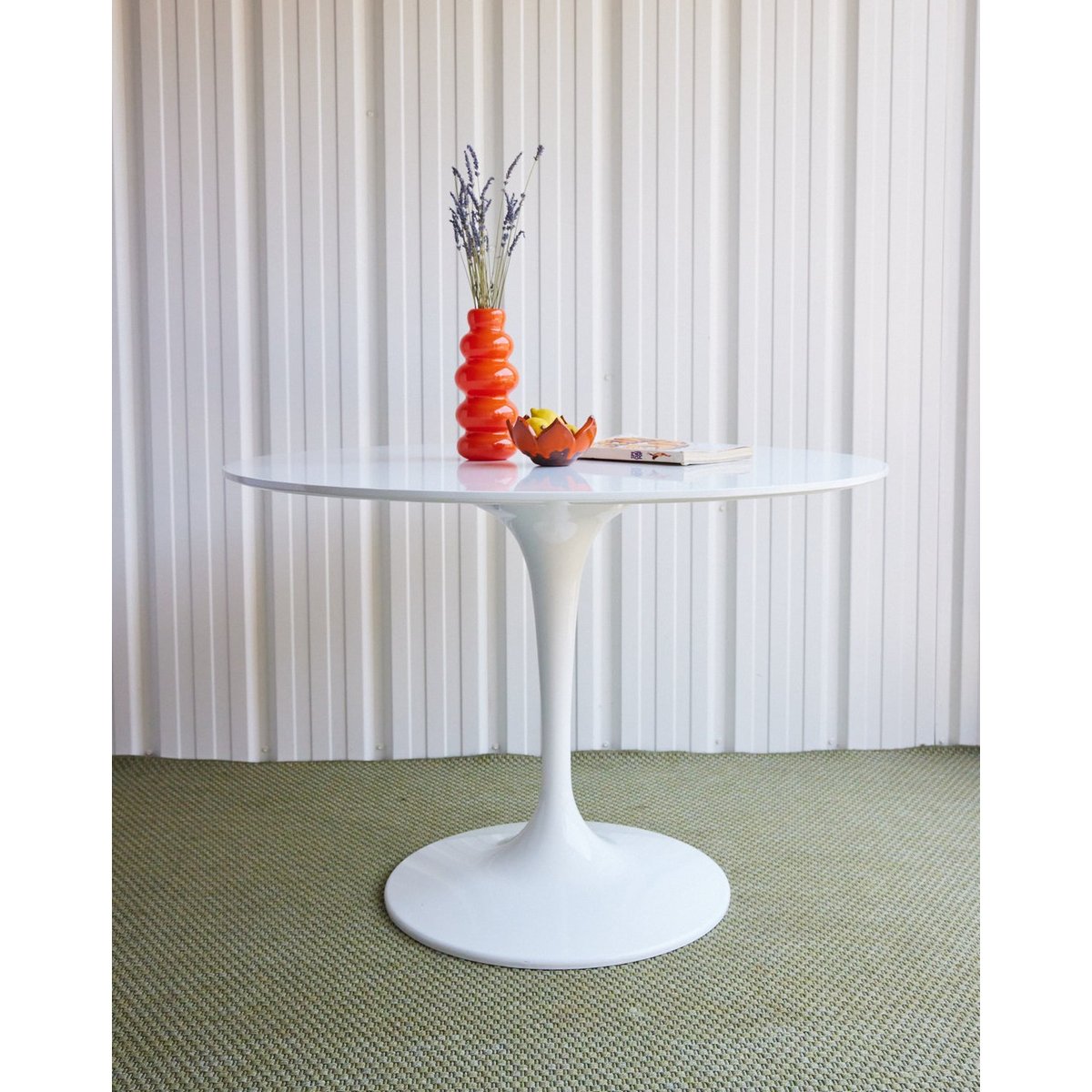 Table à manger tulipe blanche Karla N°1229 - Bon état blanc, DEBONGOUT