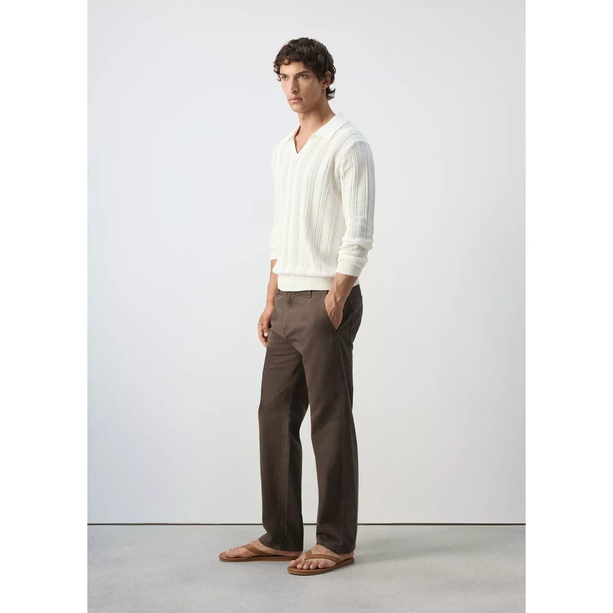 Jean relaxed fit en mélange de coton et lin marron, MANGO MAN