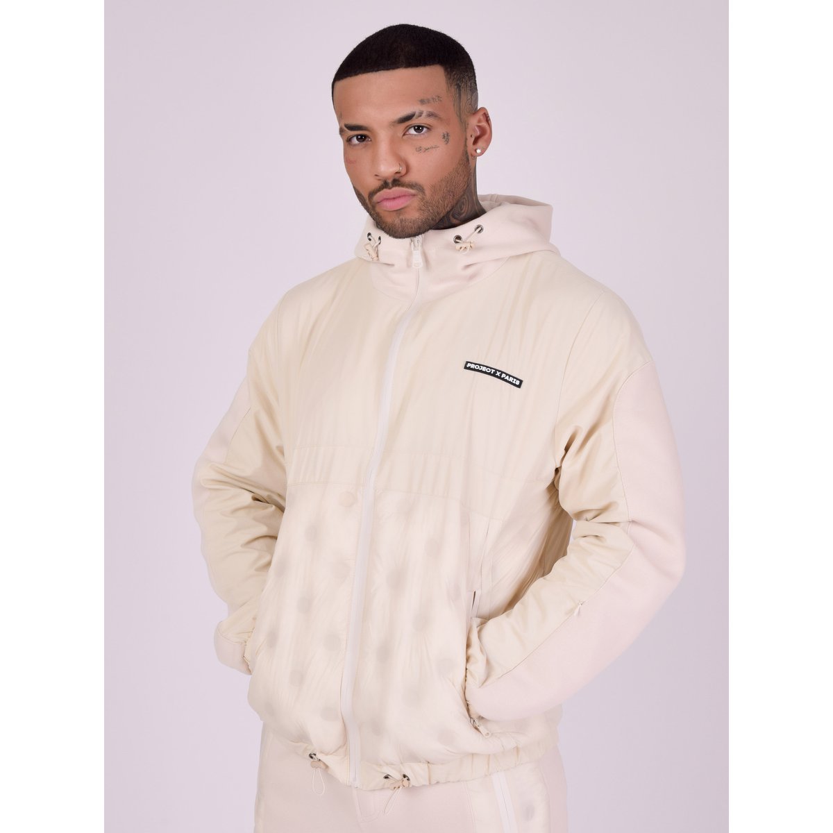 Veste à capuche bi-matière matelassage rond ivoir, PROJECT X