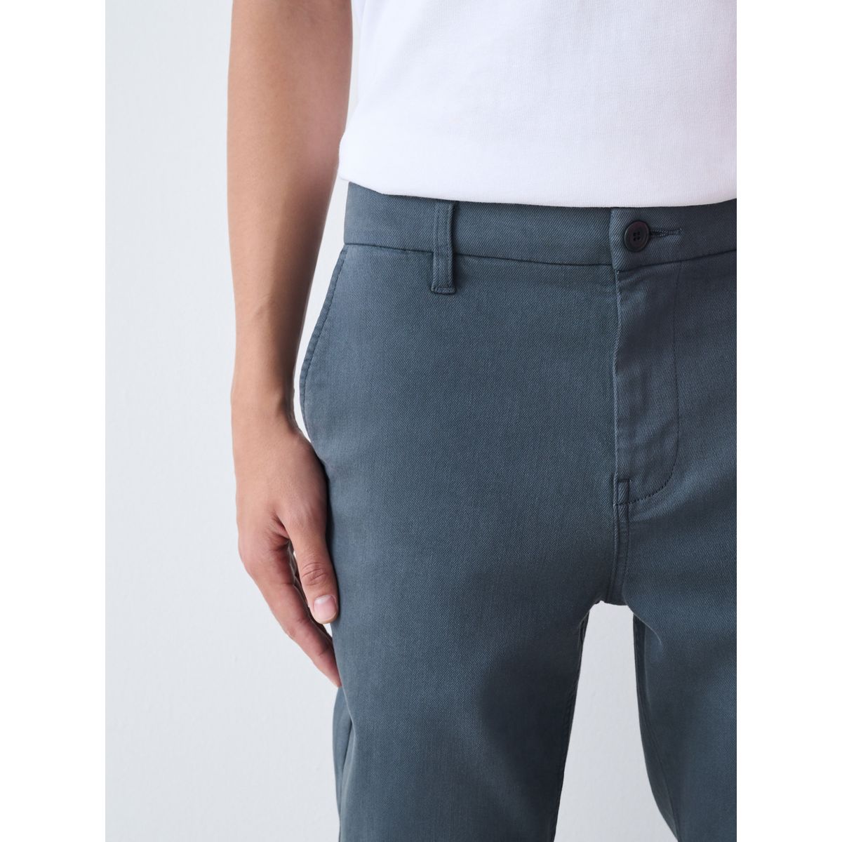 Pantalon chino motionflex bleu, NEXT
