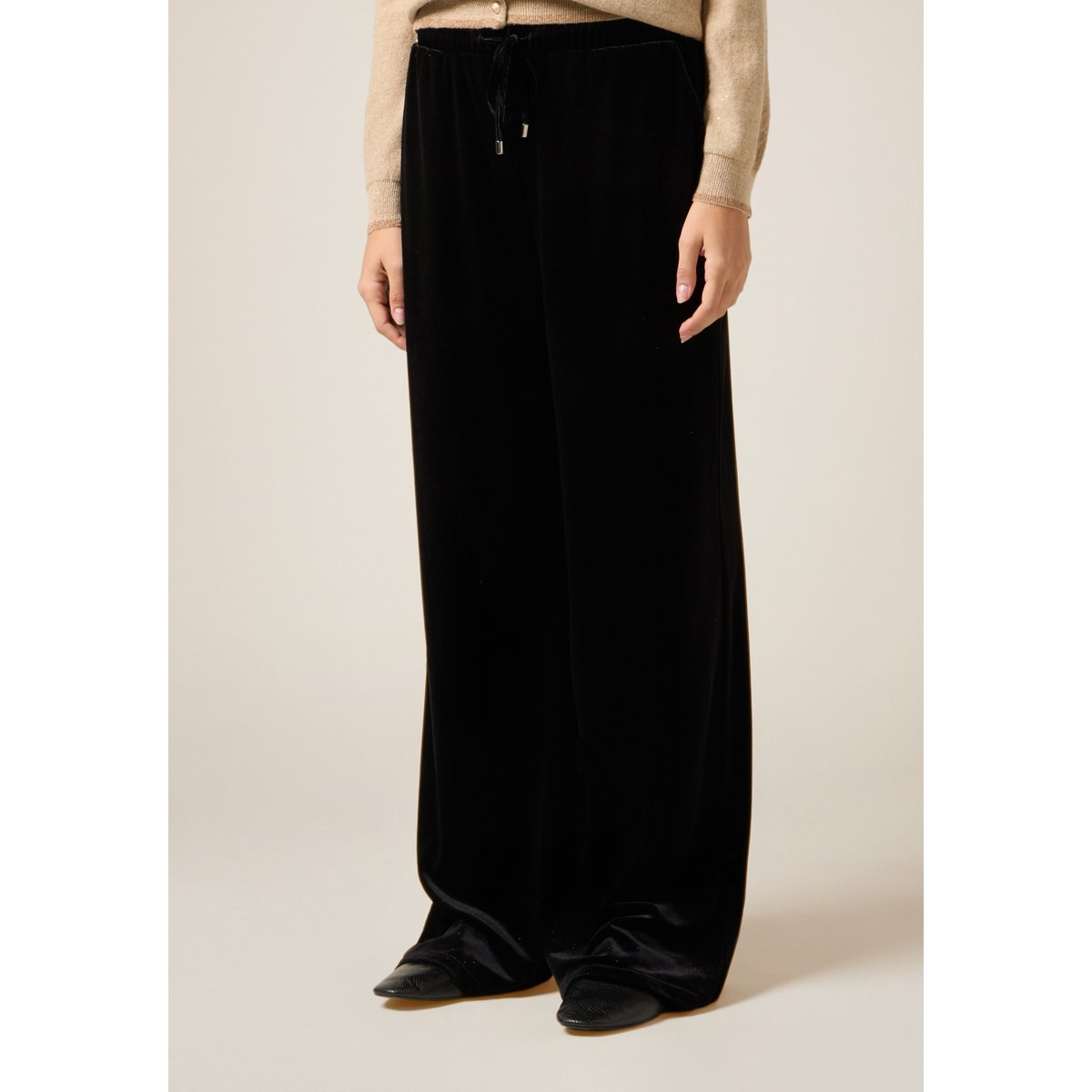 Pantalon palazzo noir, OLTRE