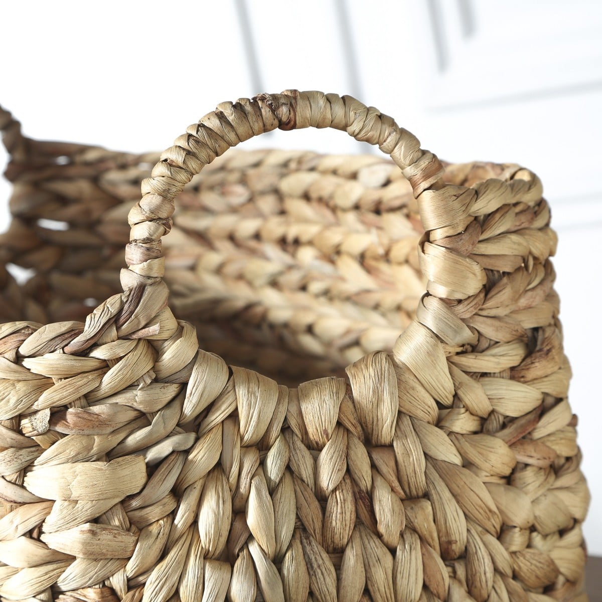 Panier en Jacinthe d'eau avec poignées - L36xP19xH22 beige, CALICOSY