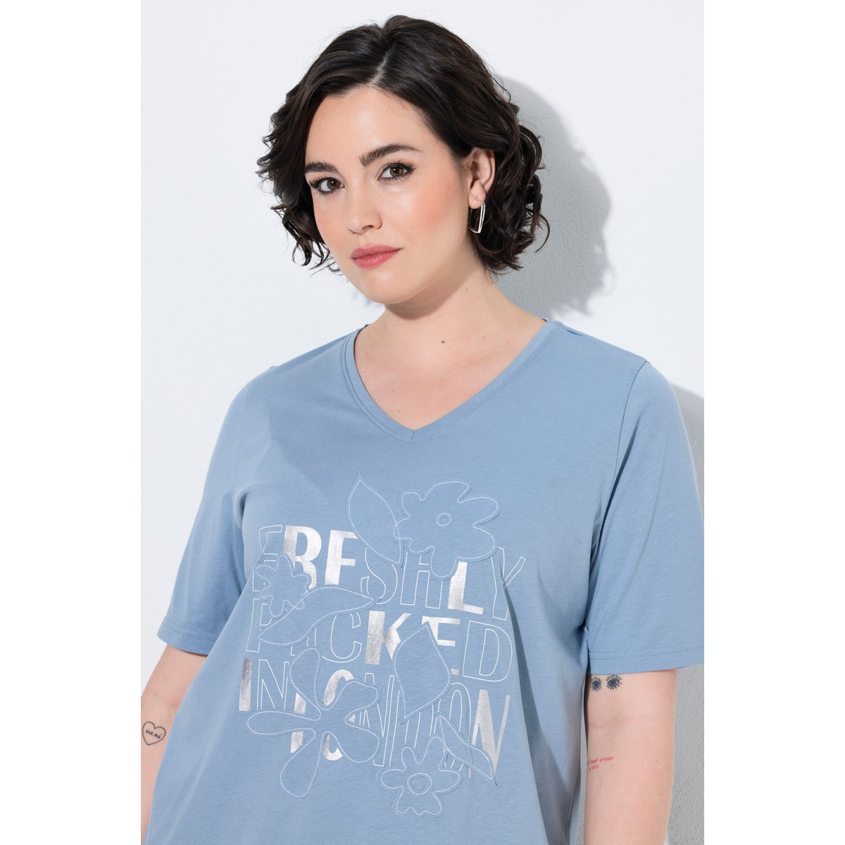 T-shirt applications grandes fleurs bleu, ULLA POPKEN