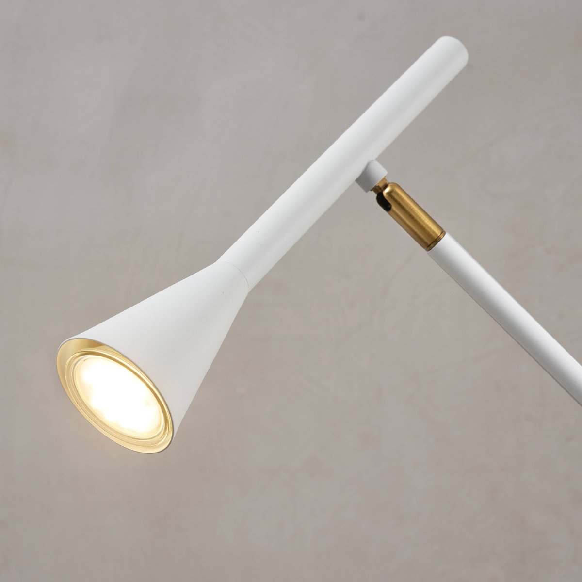 Lampadaire liseuse sobre et stable - HOLEN blanc et doré, KOSILUM