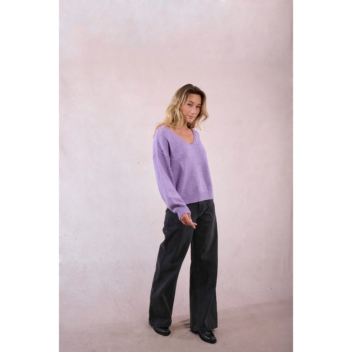 Oversized Sequined Jumper light purple, MOLLY BRACKEN