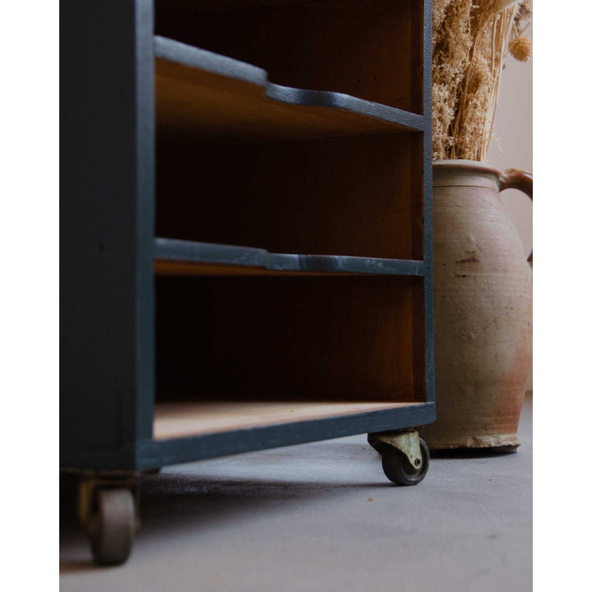 Casier trieur en bois Isabelle N°304 - Bon état bois foncé, DEBONGOUT
