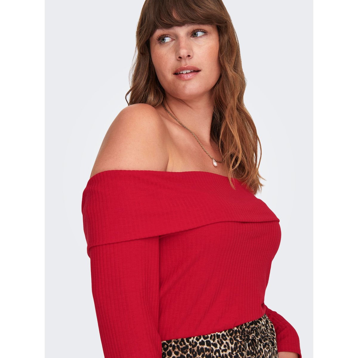 Top mars red, ONLY CARMAKOMA