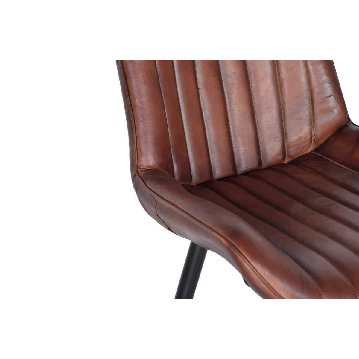 Chaise marron, DECORATION D’AUTREFOIS