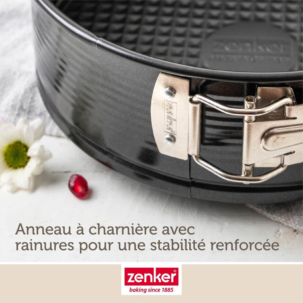 Moule à manqué et à savarin double fond 26 cm PERFECTBACK+ noir, ZENKER