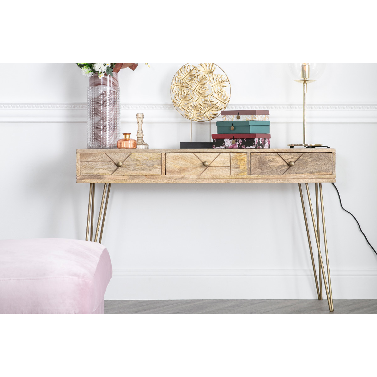 Console avec rangements 3 tiroirs en bois manguier massif gravé et métal doré L120 cm LINIUM naturel, MILIBOO