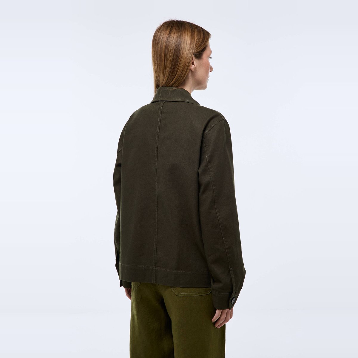 Veste courte contenant du lin militaire, MONOPRIX