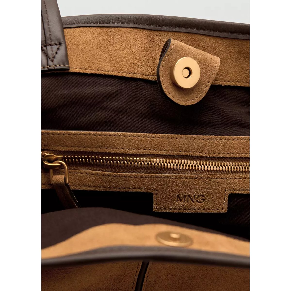 Sac seau en cuir suédé marron moyen, MANGO