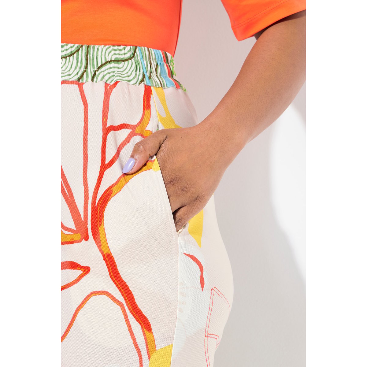 Pantalon fluide. Jambe large et petit pois, ULLA POPKEN