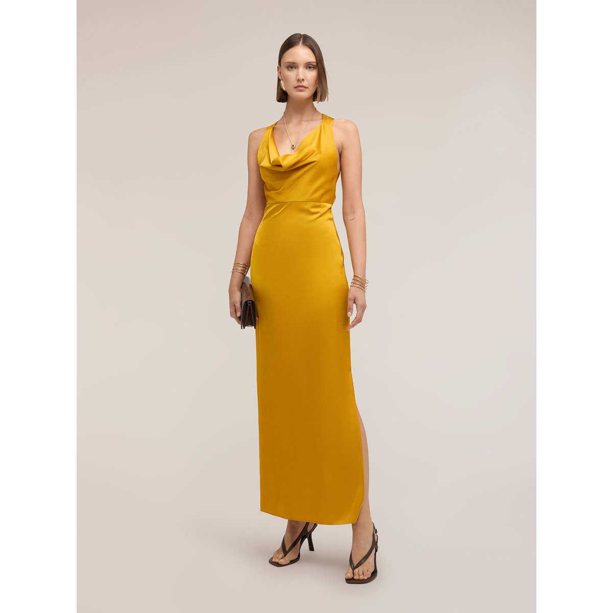 Robe longue avec drapé jaune, MOTIVI