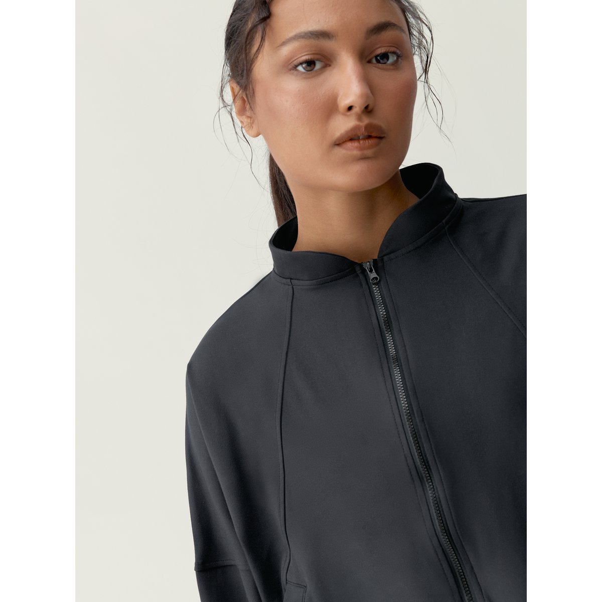 Veste de sport zippée Performance Athleisure LEILA noir, BORN