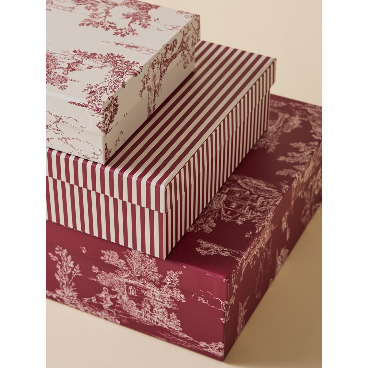 Lot de 3 boîtes gigogne esprit toile de Jouy jouy bordeaux, CYRILLUS
