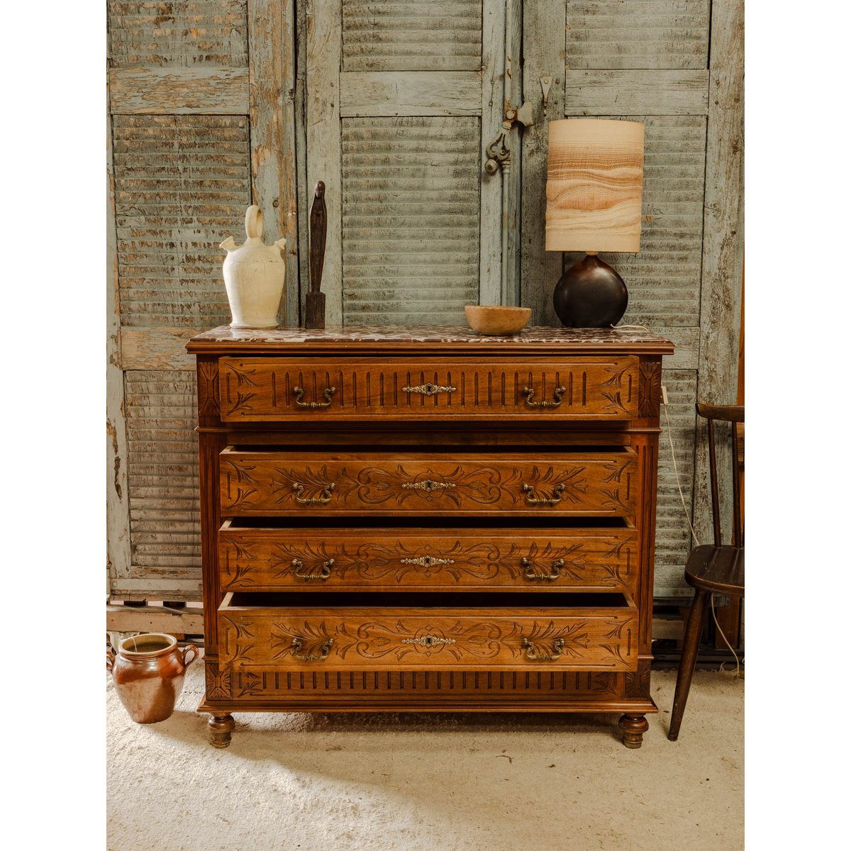 Commode en bois et marbre bordeaux Garance N°731 - Bon état bois foncé, DEBONGOUT
