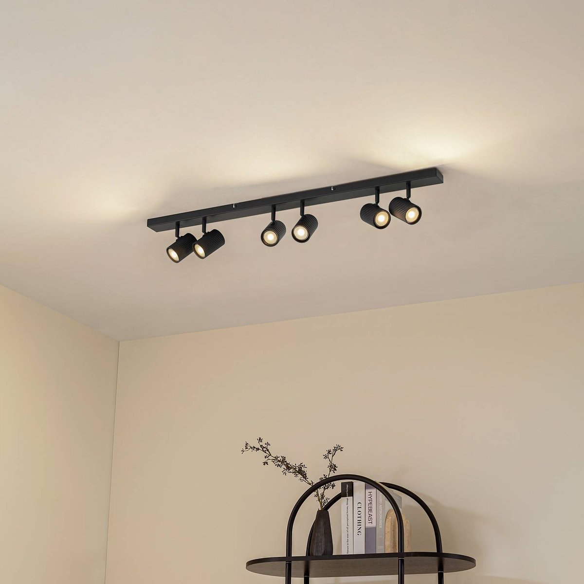 Spot en aluminium moderne, Kardis gris foncé, LINDBY