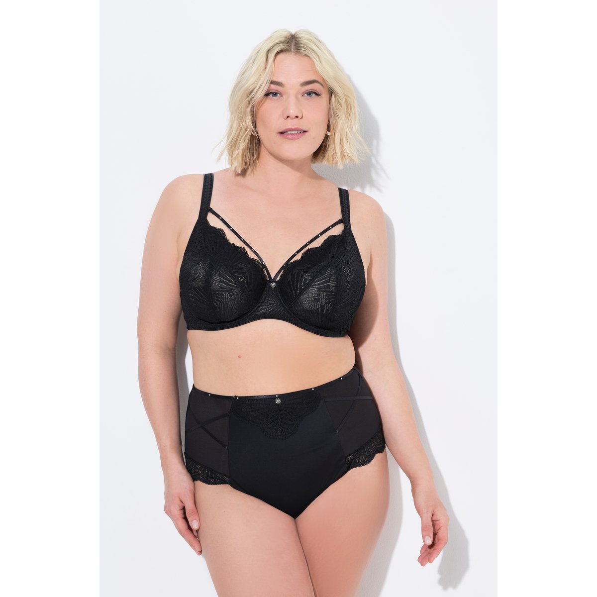 Soutien-gorge à armatures et bonnets noir, ULLA POPKEN