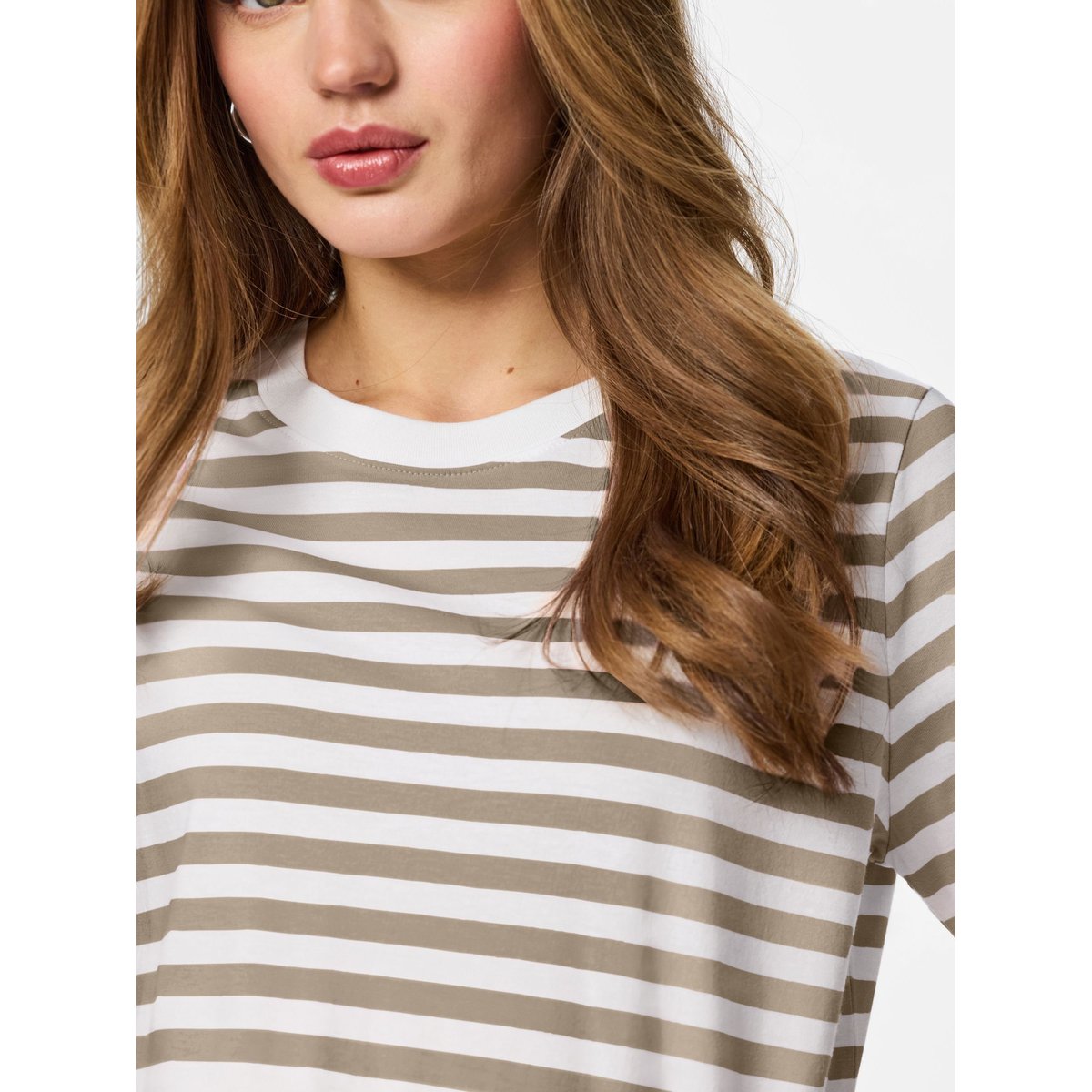 T-Shirt silver mink, PIECES