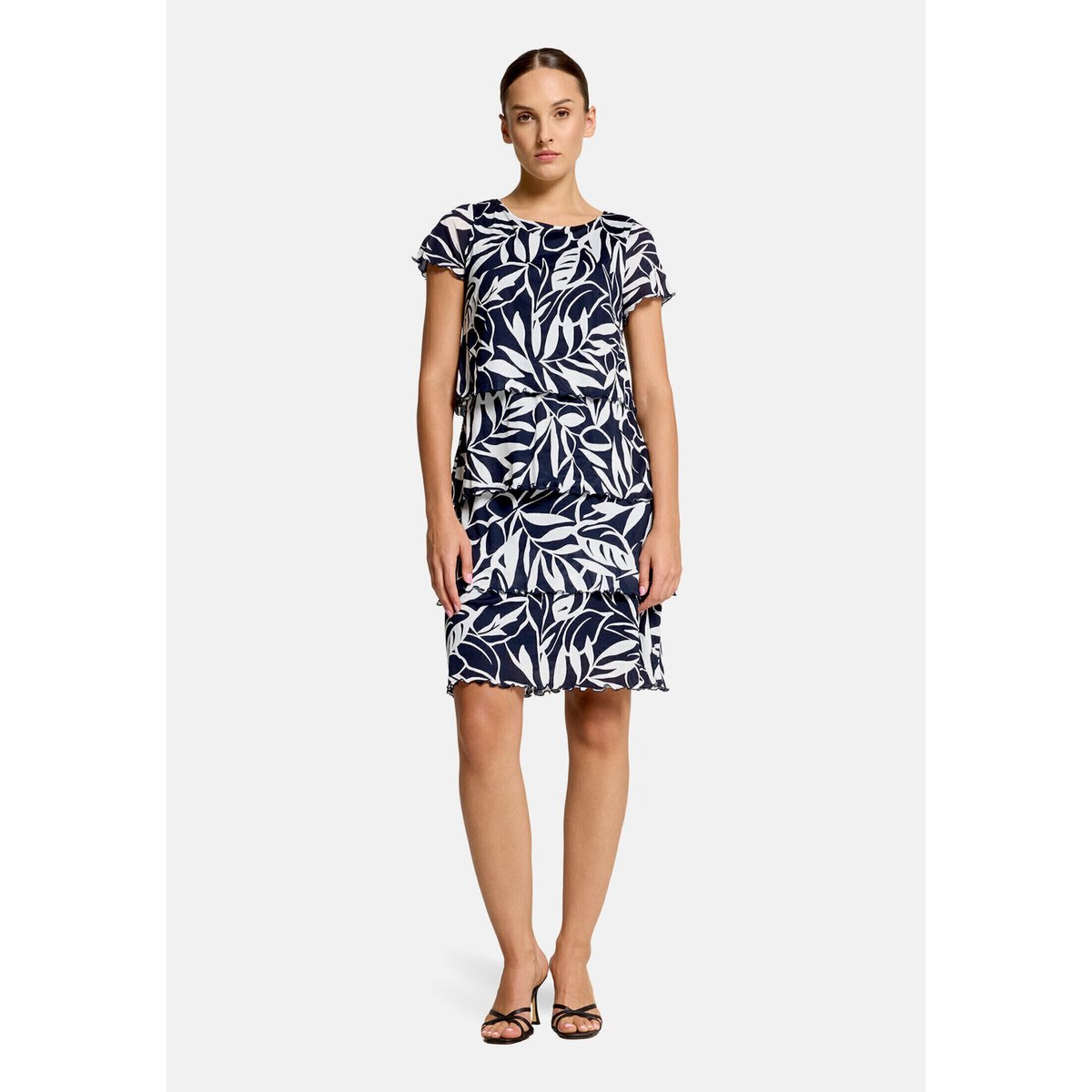 Robe à volants à encolure bateau bleu/blanc, BETTY BARCLAY