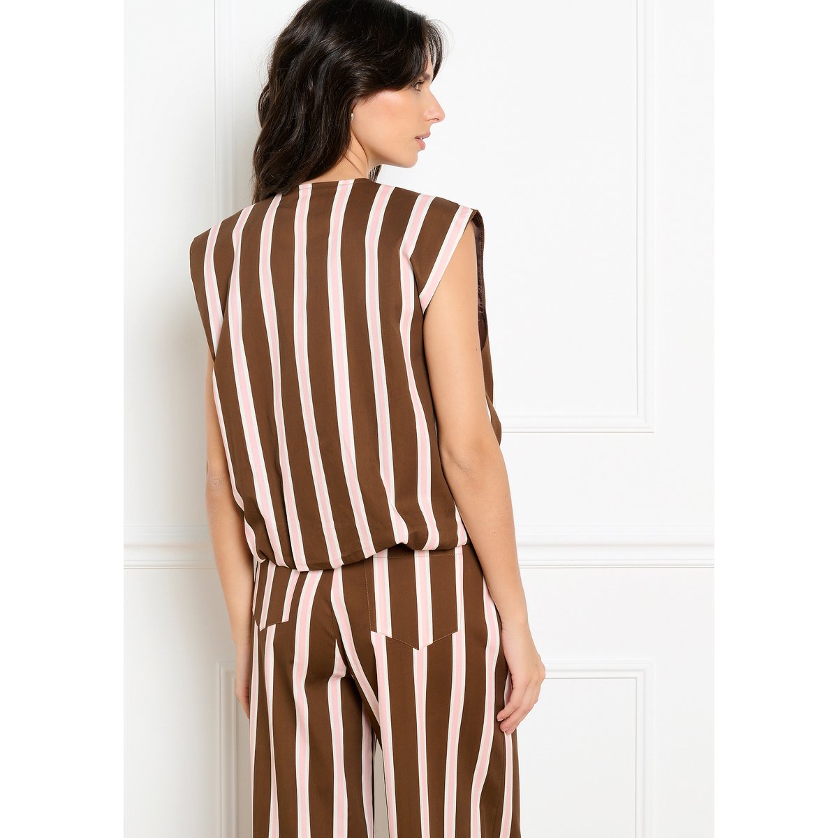 Top sans manches rayé zippé brun fonce chocolate, LOLALIZA