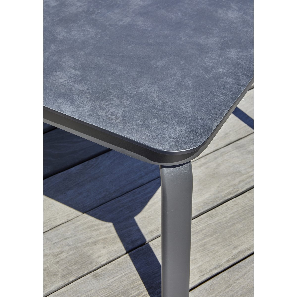 Salon de jardin 4 places en corde tissée et aluminium CAMARGUE gris anthracite, PARIS GARDEN