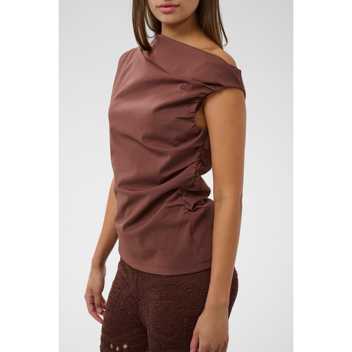Jersey sans-manches marron brown stone, SOAKED IN LUXURY