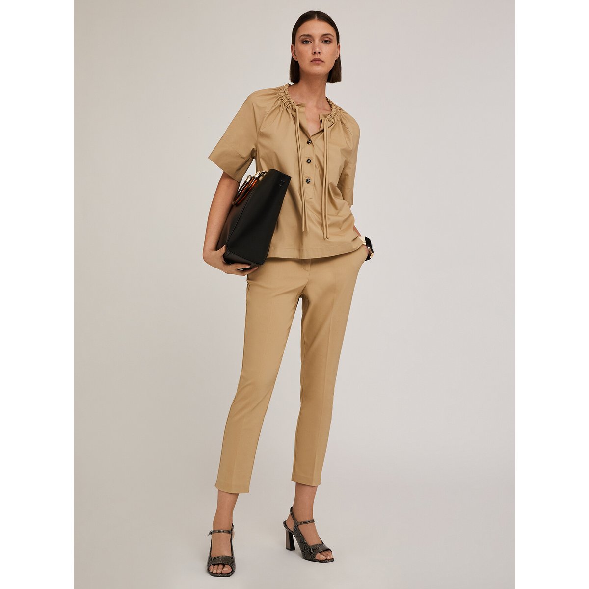 Chemise avec cordon de serrage beige, MOTIVI