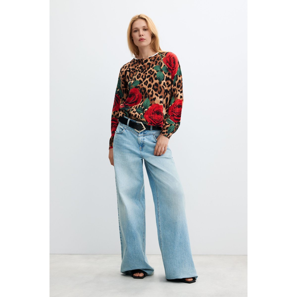 pull rose en grosse maille marron, DESIGUAL