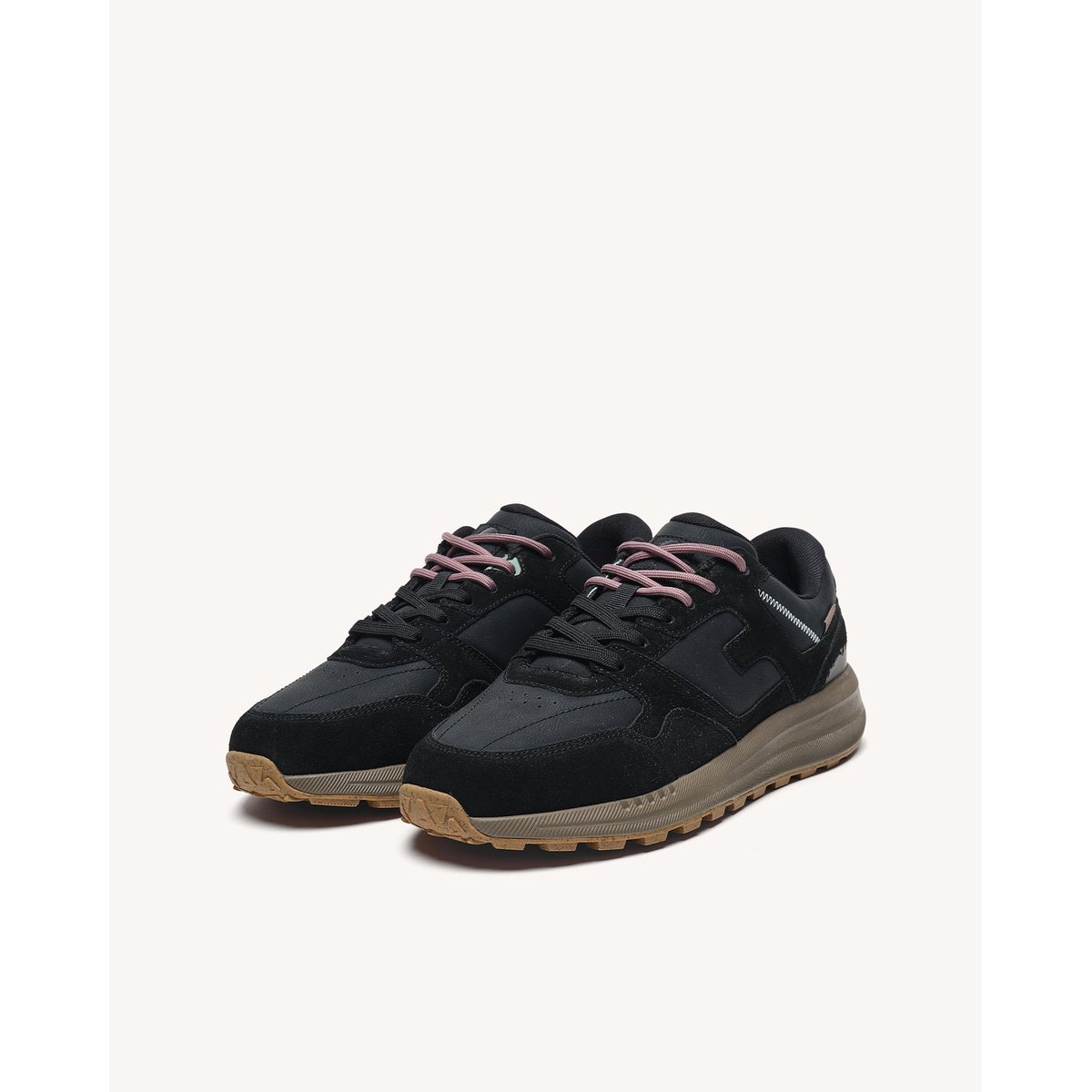 Baskets running en cuir noir, FAGUO